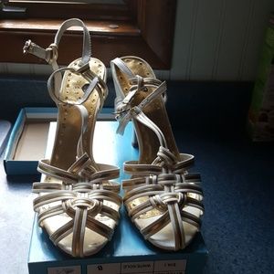 Women's white and gold heels